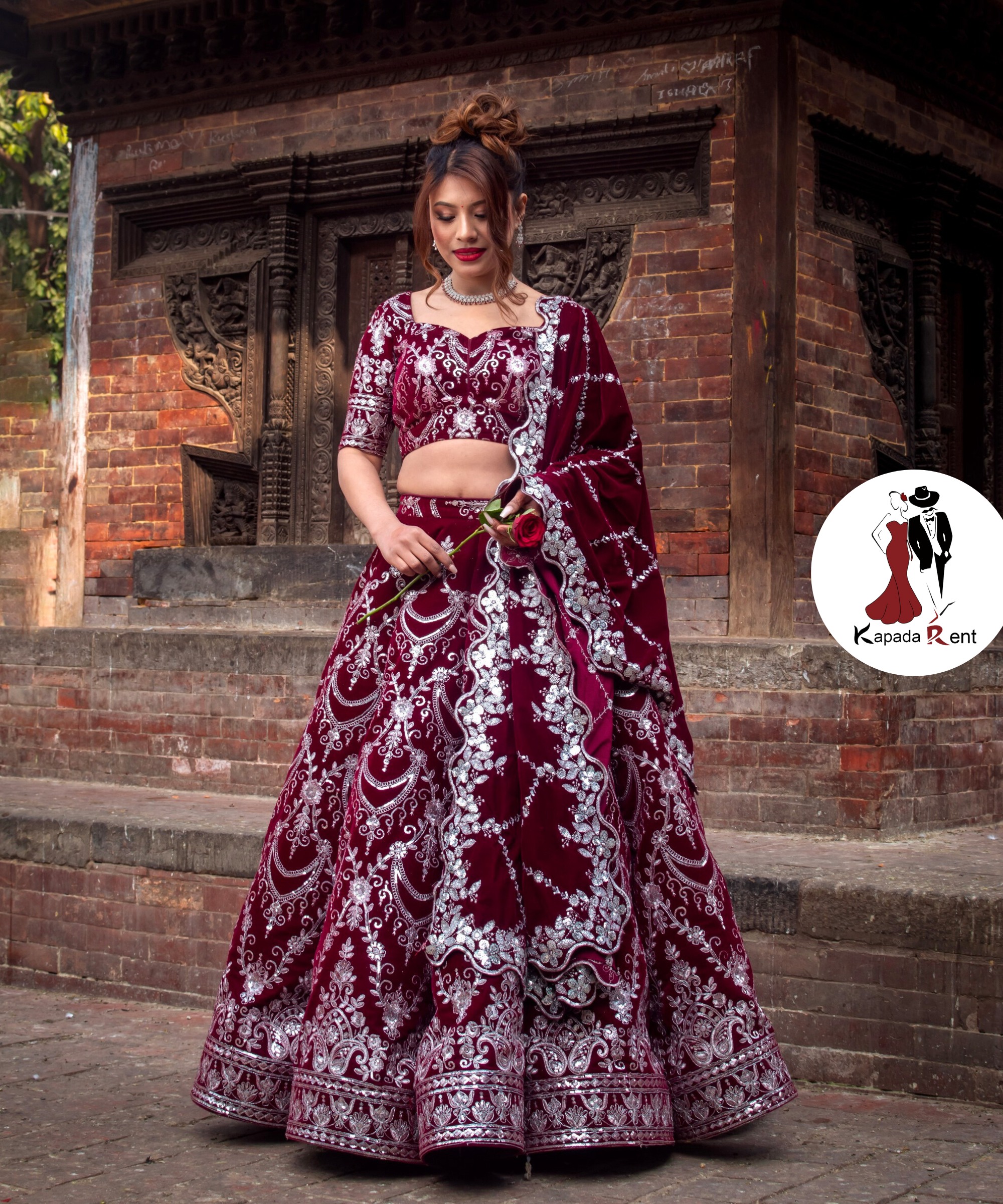 Boning Lehenga on Maroon with Border pattern