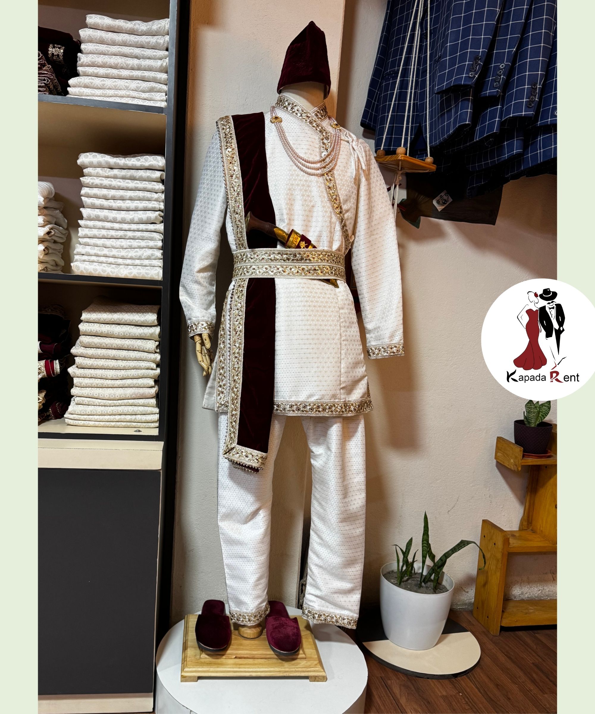 Bird Eye Behula Set with Beaded Border