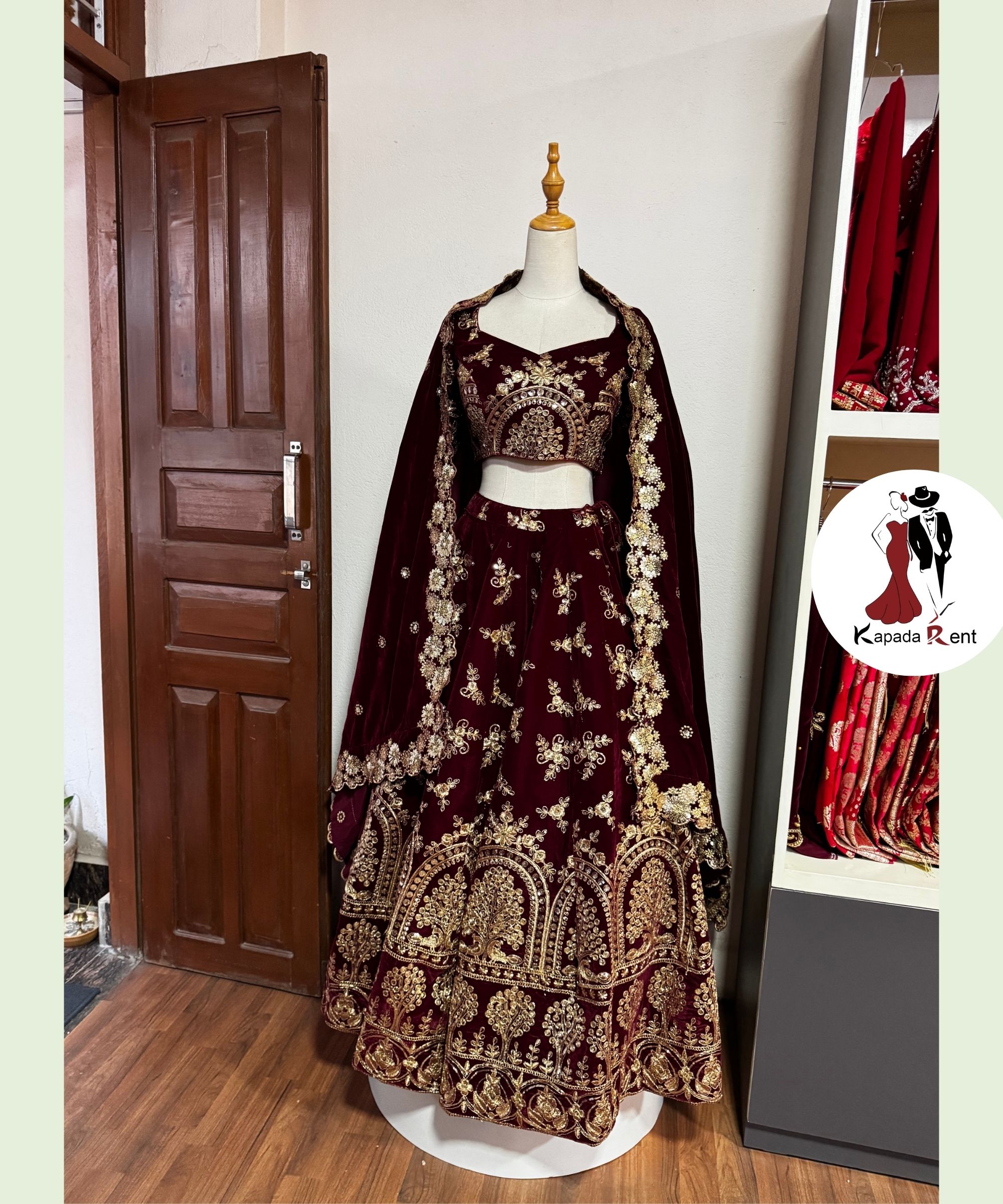 Semi Mandala Pattern Blouse Velvet Bridal Lehenga